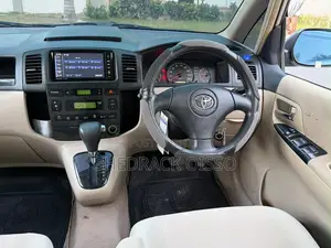 Toyota Corolla Spacio 2005 Silver