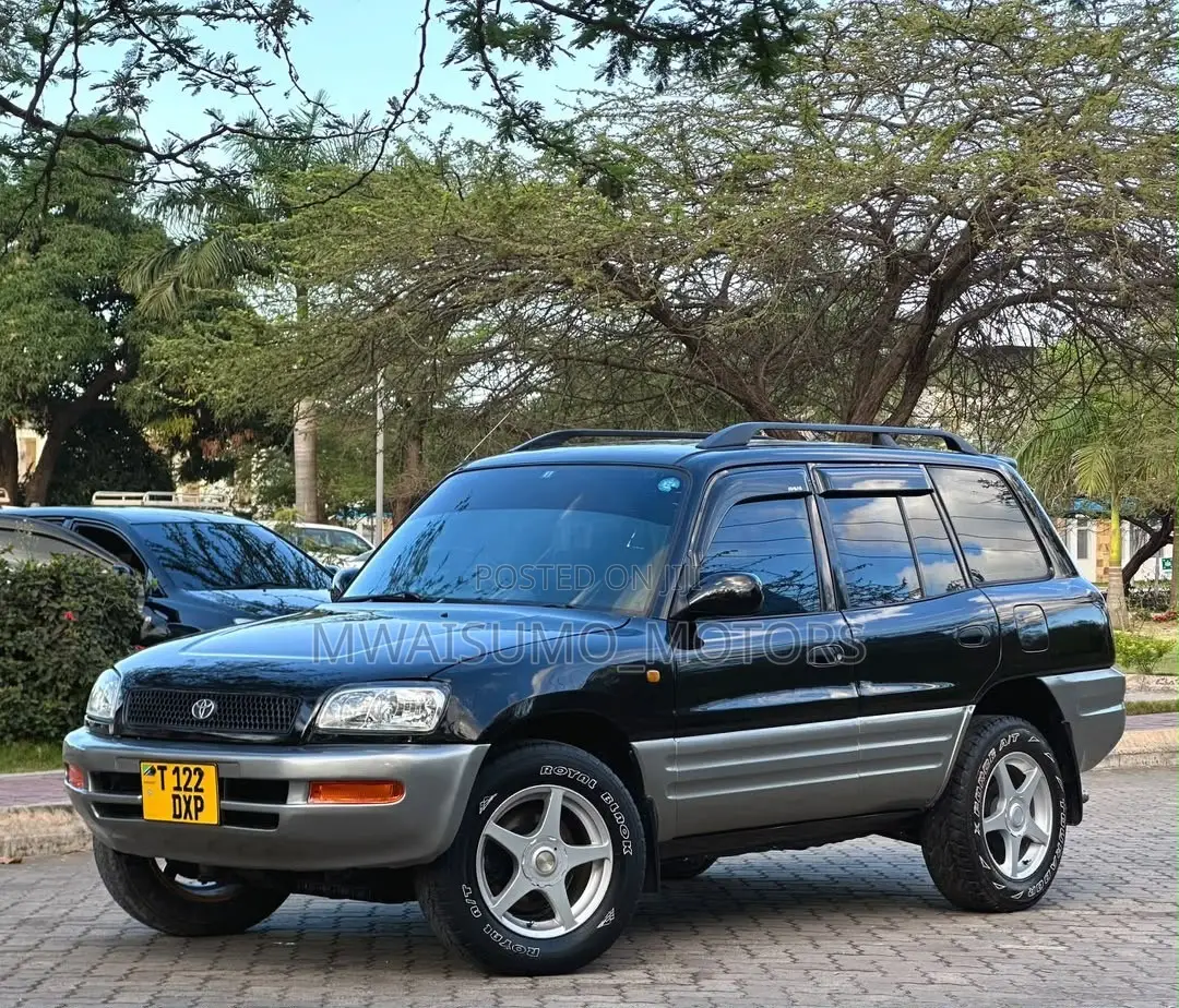Toyota RAV4 1999 Matt Black