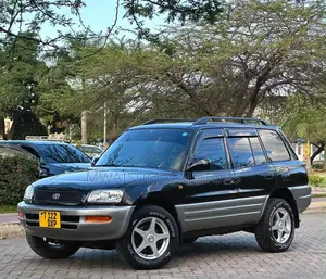 Toyota RAV4 1999 Matt Black