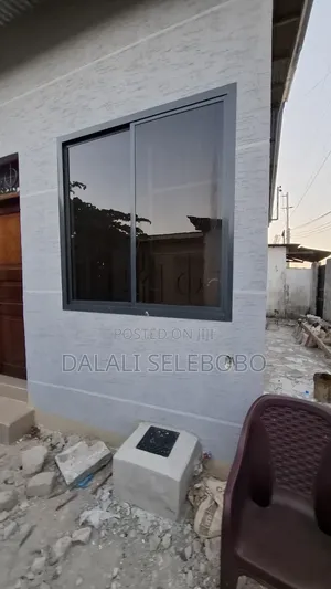 1bdrm Bedsitter in Mwenge Tra, Kijitonyama for rent