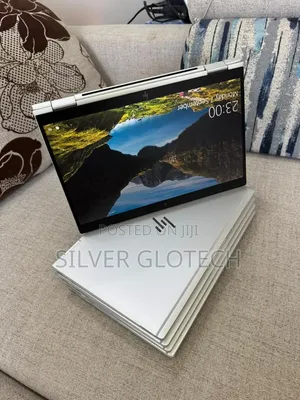 Laptop HP EliteBook 1030 8GB Intel Core i5 SSD 256GB