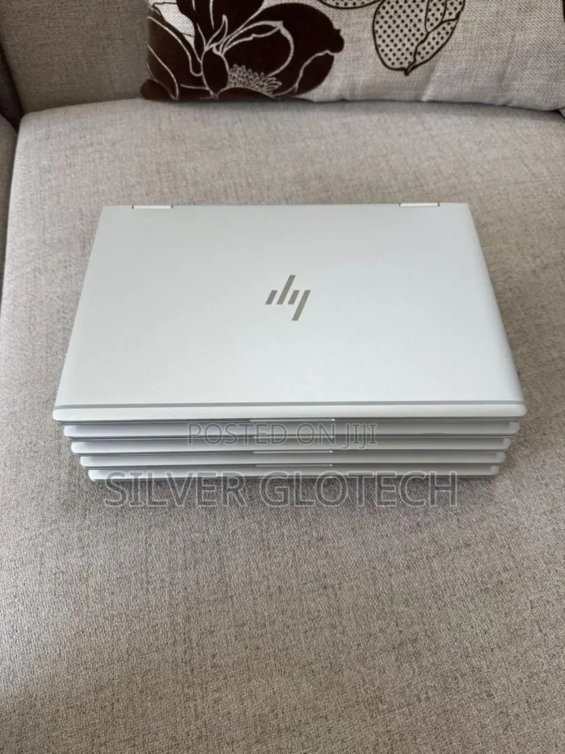 Laptop HP EliteBook 1030 8GB Intel Core i5 SSD 256GB