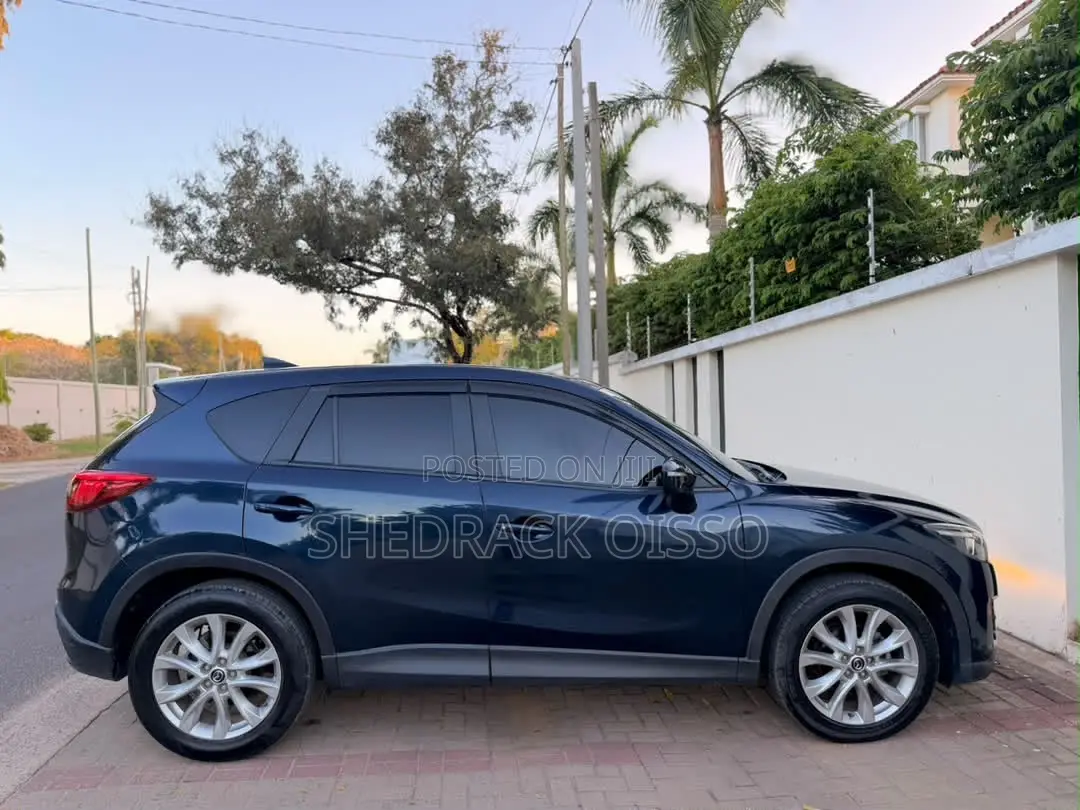 Mazda CX-5 2016 Gray