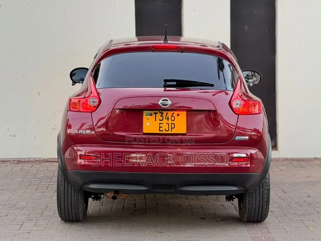 Nissan Juke 2012 Red