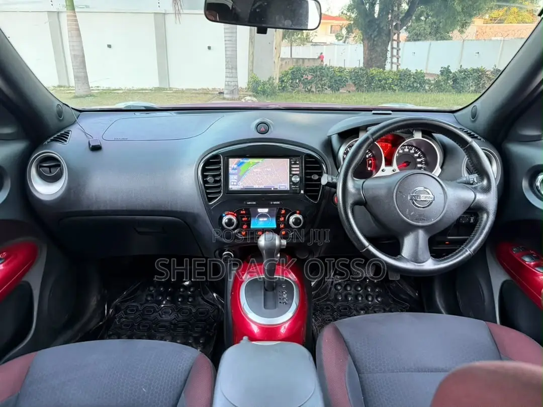 Nissan Juke 2012 Red