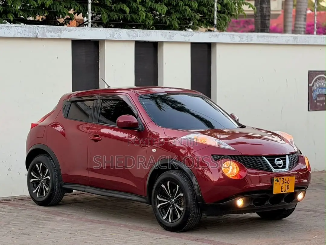 Nissan Juke 2012 Red