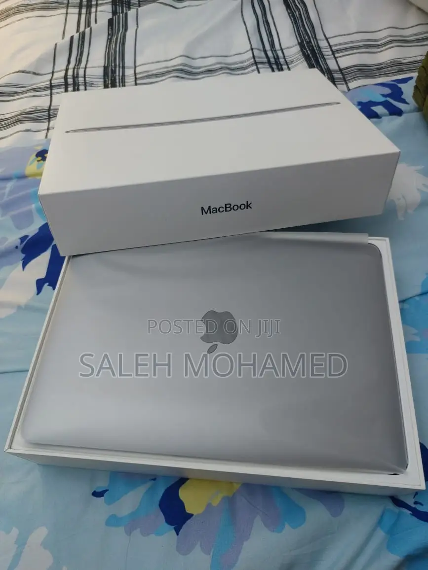 Laptop Apple MacBook 2017 8GB Intel SSD 256GB