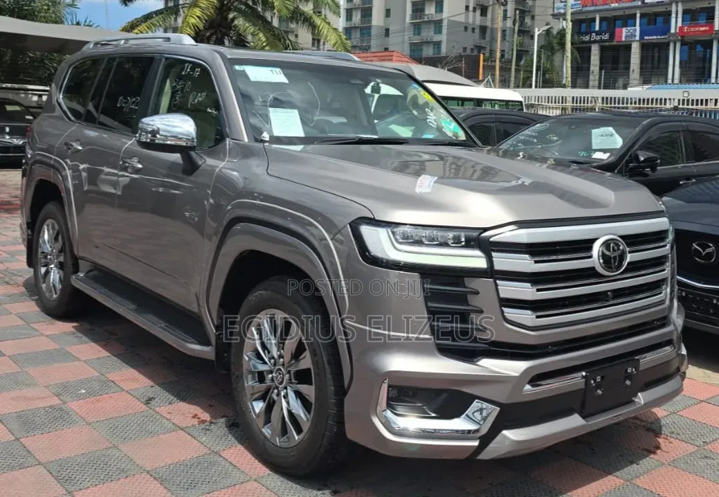 New Toyota Land Cruiser 2025 Beige