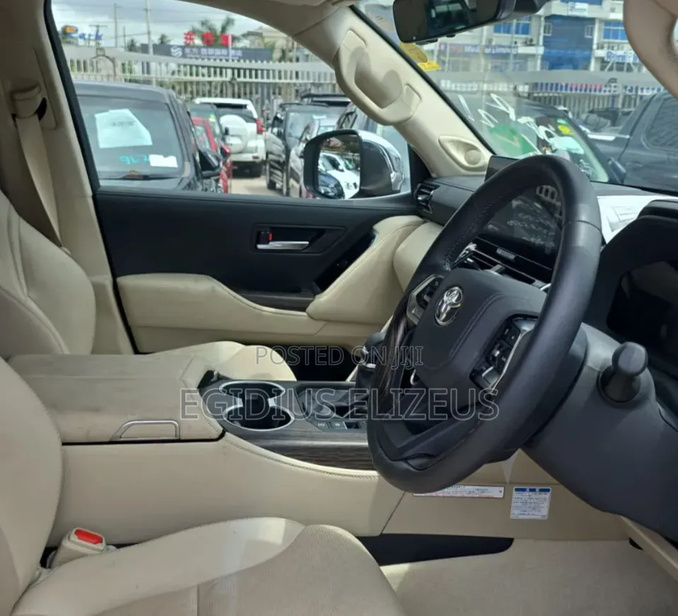 New Toyota Land Cruiser 2025 Beige