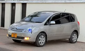 Toyota Corolla Spacio 2006 Silver