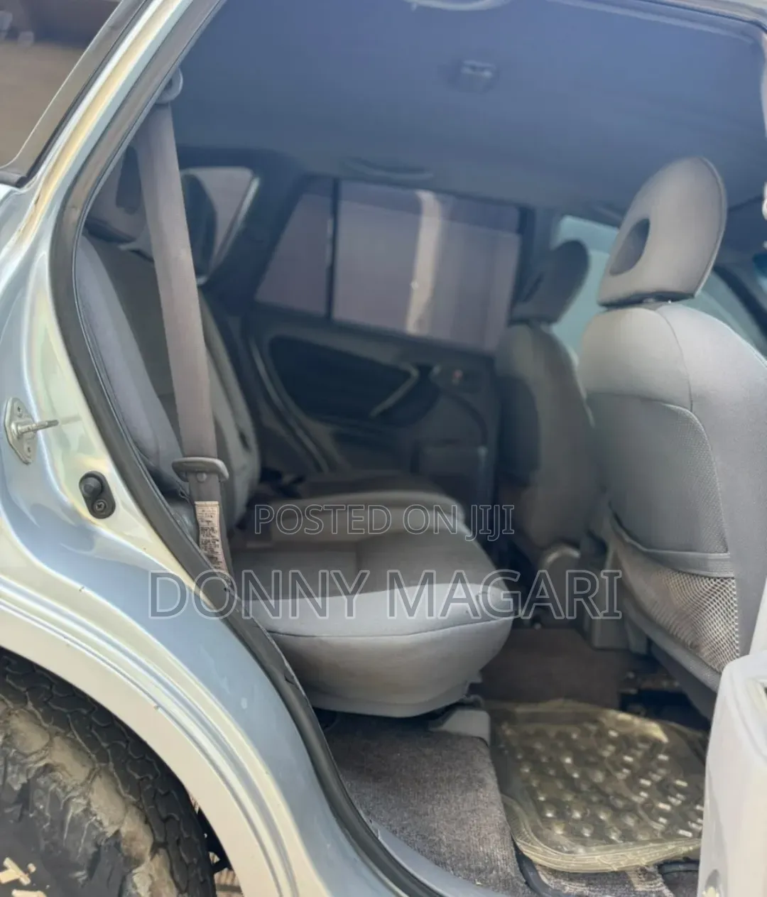 Toyota RAV4 2004 Silver