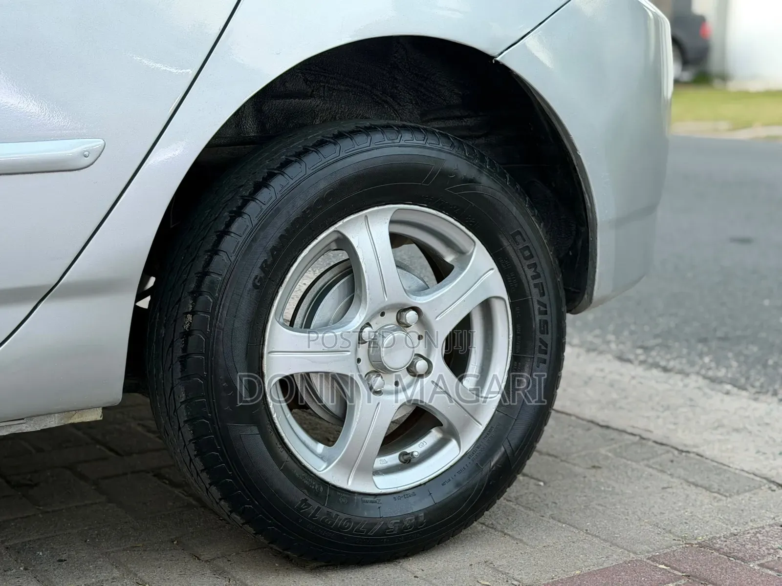 Toyota Allex 2005 Silver