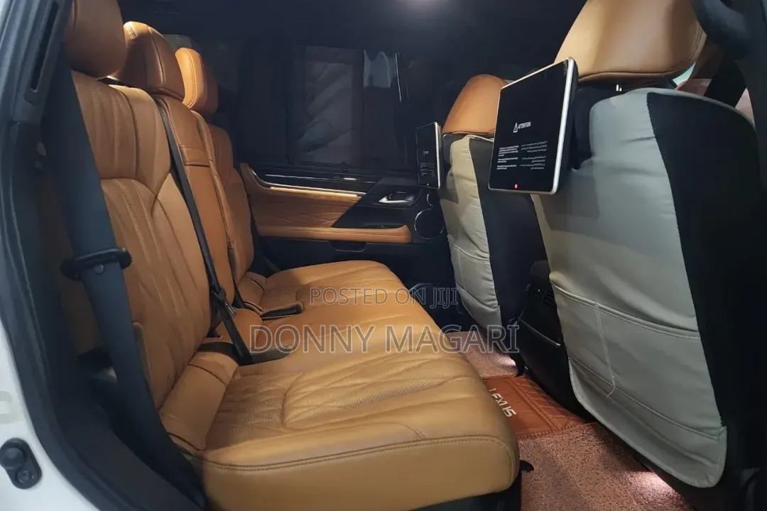 Toyota Land Cruiser 2021 White