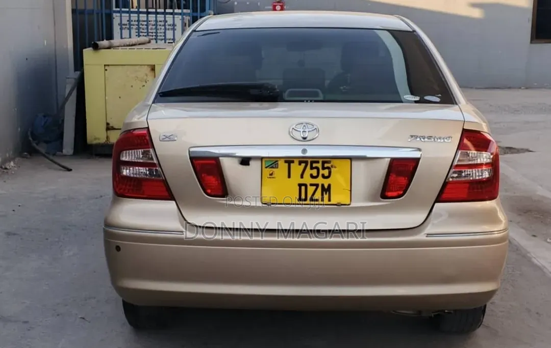 Toyota Premio 2006 Gold