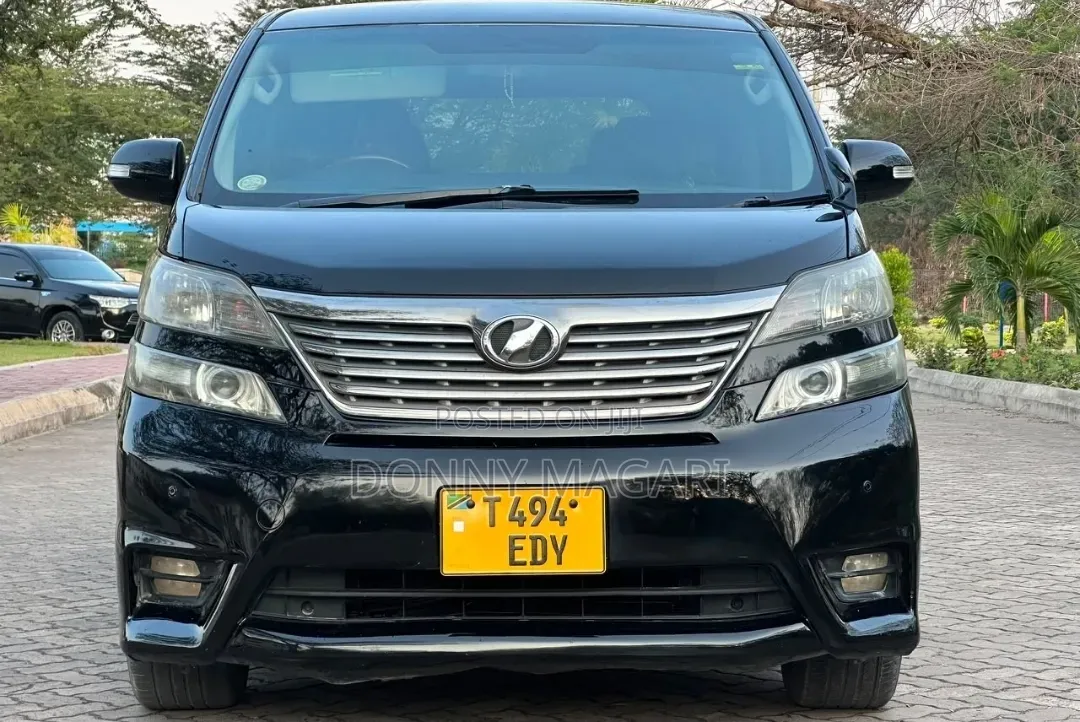 Toyota Vellfire 2009 Black