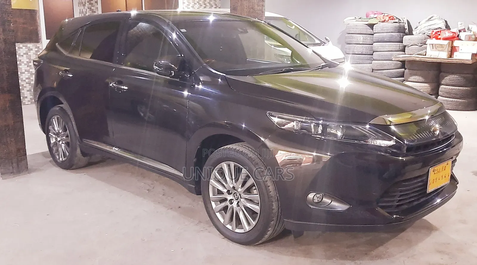 Toyota Harrier 2.0 2015 Brown