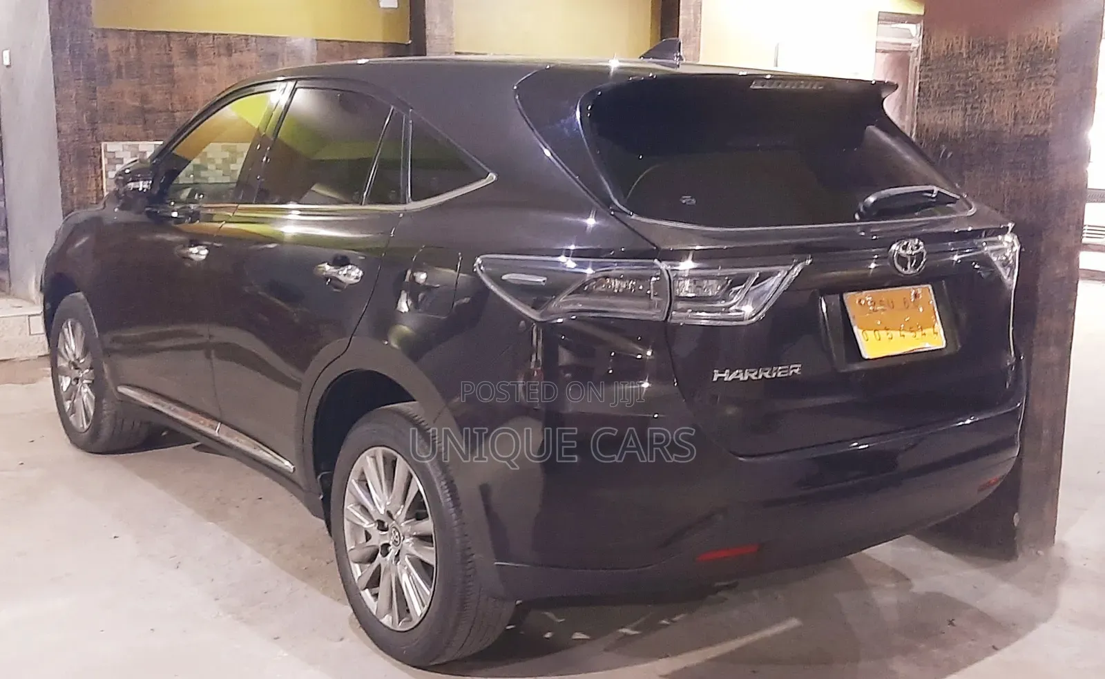Toyota Harrier 2.0 2015 Brown