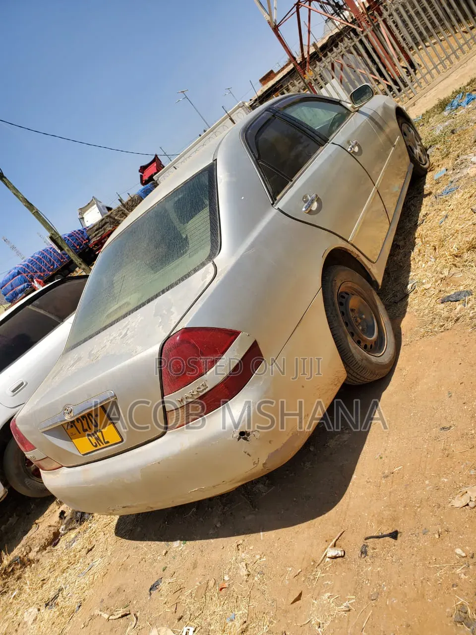 Toyota Mark II 2004 Silver