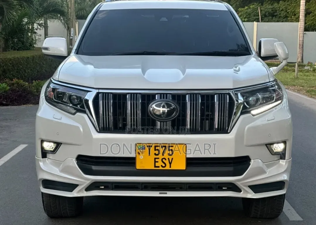 Toyota Land Cruiser Prado 2020 White