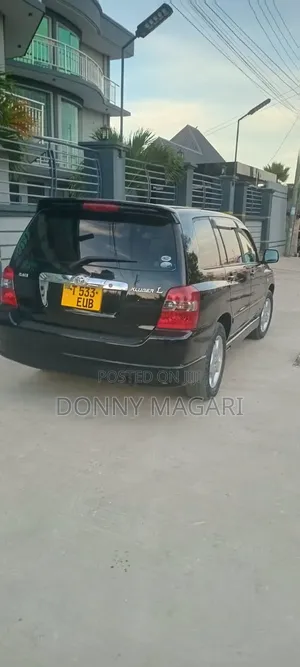 Toyota Kluger 2005 Black