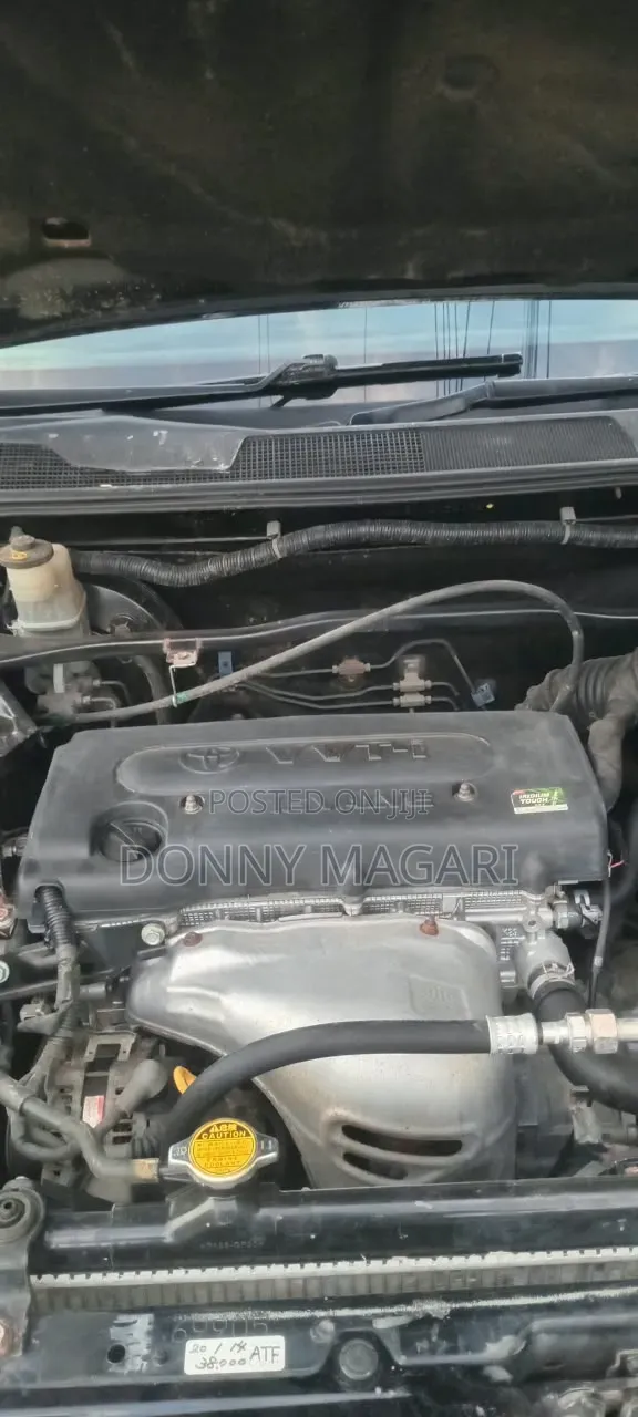 Toyota Kluger 2005 Black