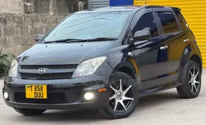Toyota IST 2006 Black