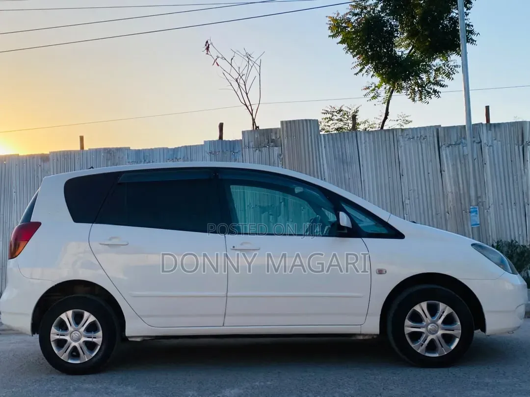 Toyota Corolla Spacio 1.5 V 2002 White