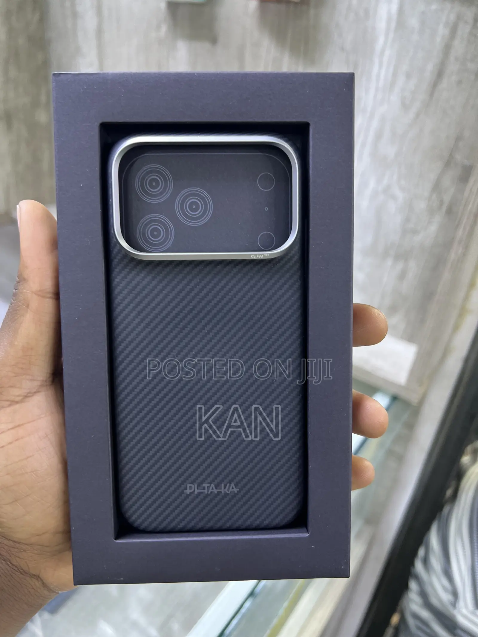Original Pitaka Case