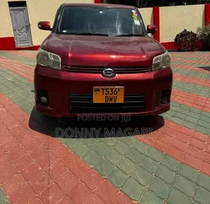 Toyota Corolla Rumion 2008 Maroon