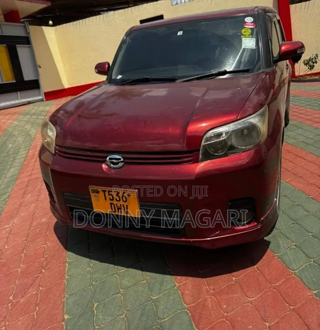 Toyota Corolla Rumion 2008 Maroon