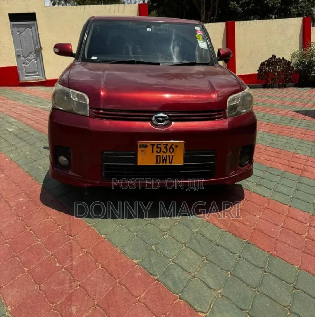 Toyota Corolla Rumion 2008 Maroon