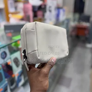Pouch Bag Promate Innovation and Excellent price: 95,000/=