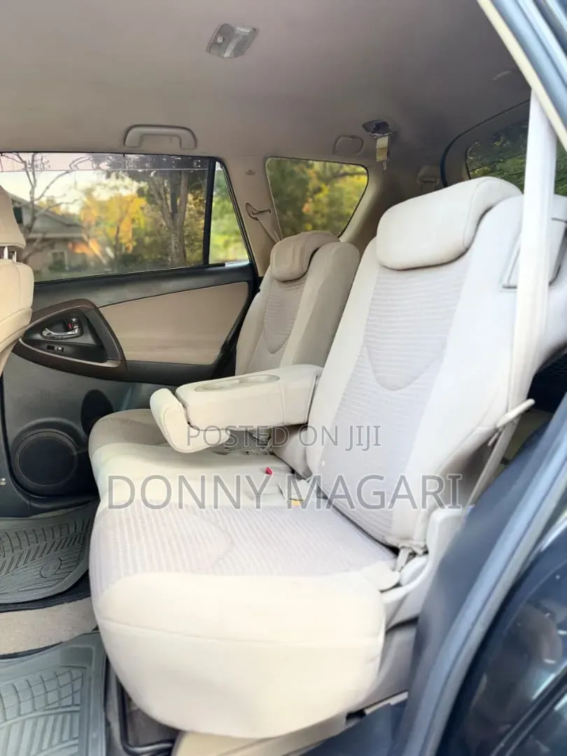 Toyota Vanguard 2008 Black