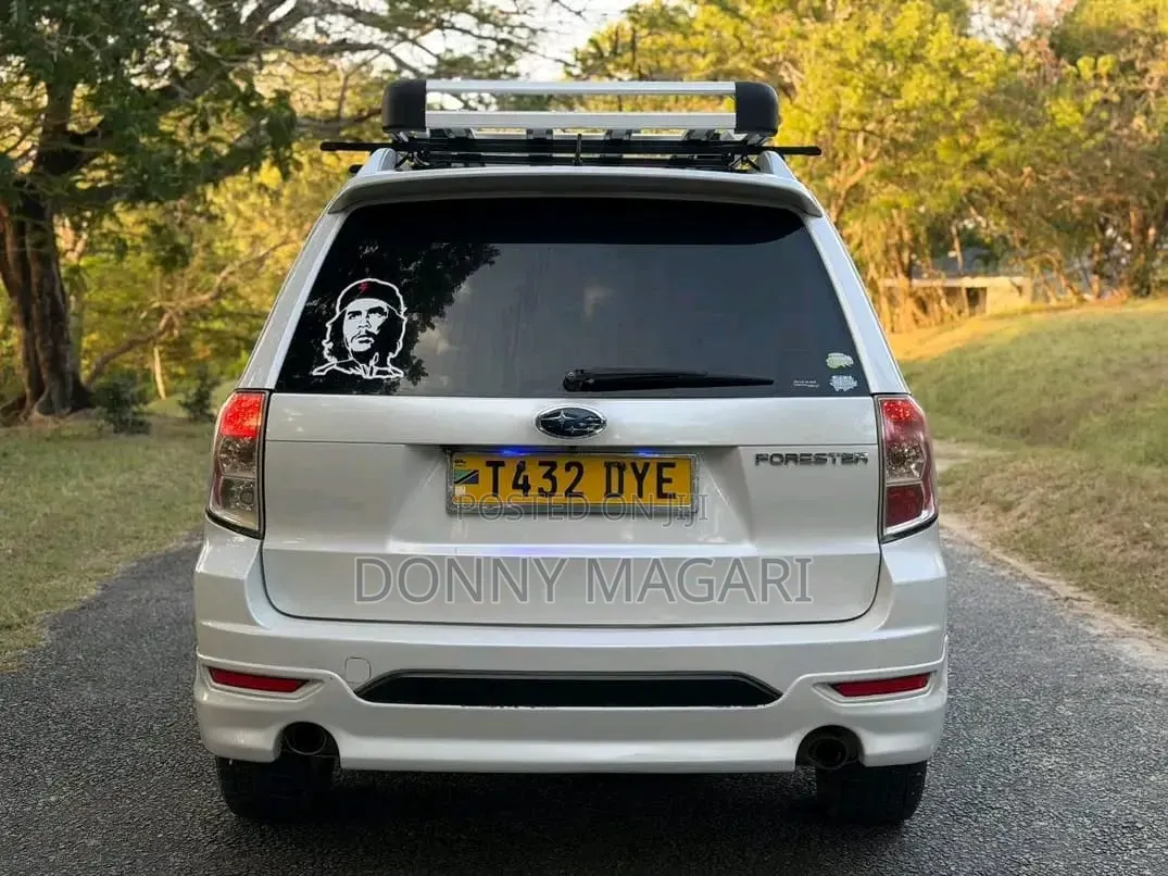 Subaru Forester 2009 White
