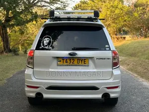 Subaru Forester 2009 White