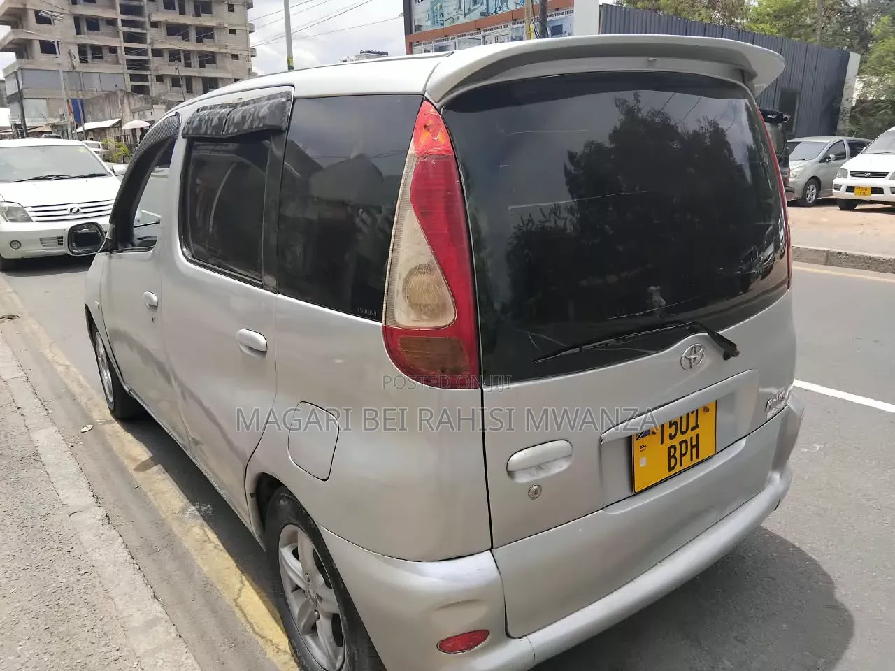 Toyota Fun Cargo 2004 Silver