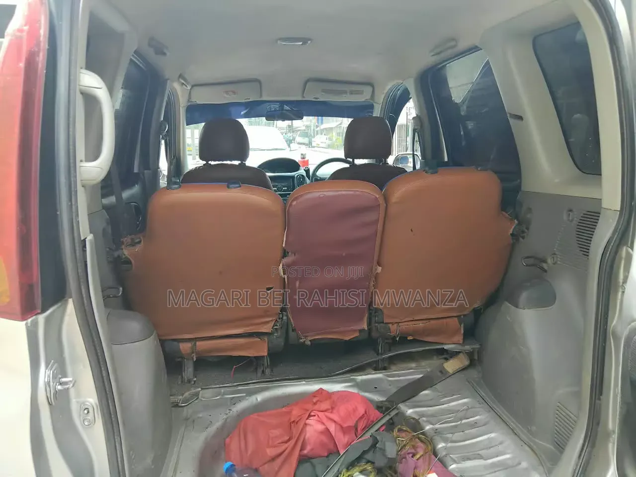 Toyota Fun Cargo 2004 Silver