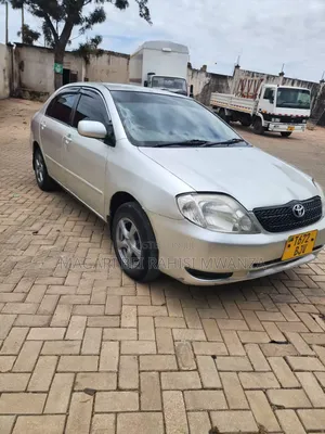 Toyota Corolla 2000 Silver