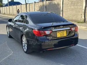 Toyota Mark X 2.5 AWD 2012 Black