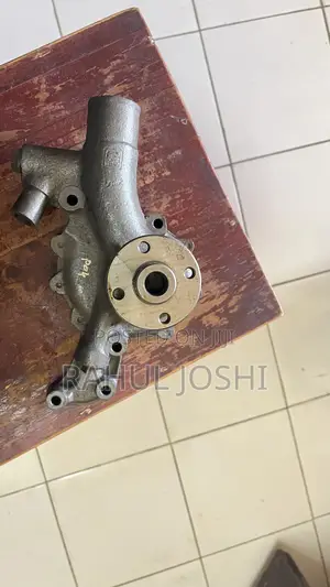 WATER PUMP 14b/15b Dyna Coaster -New