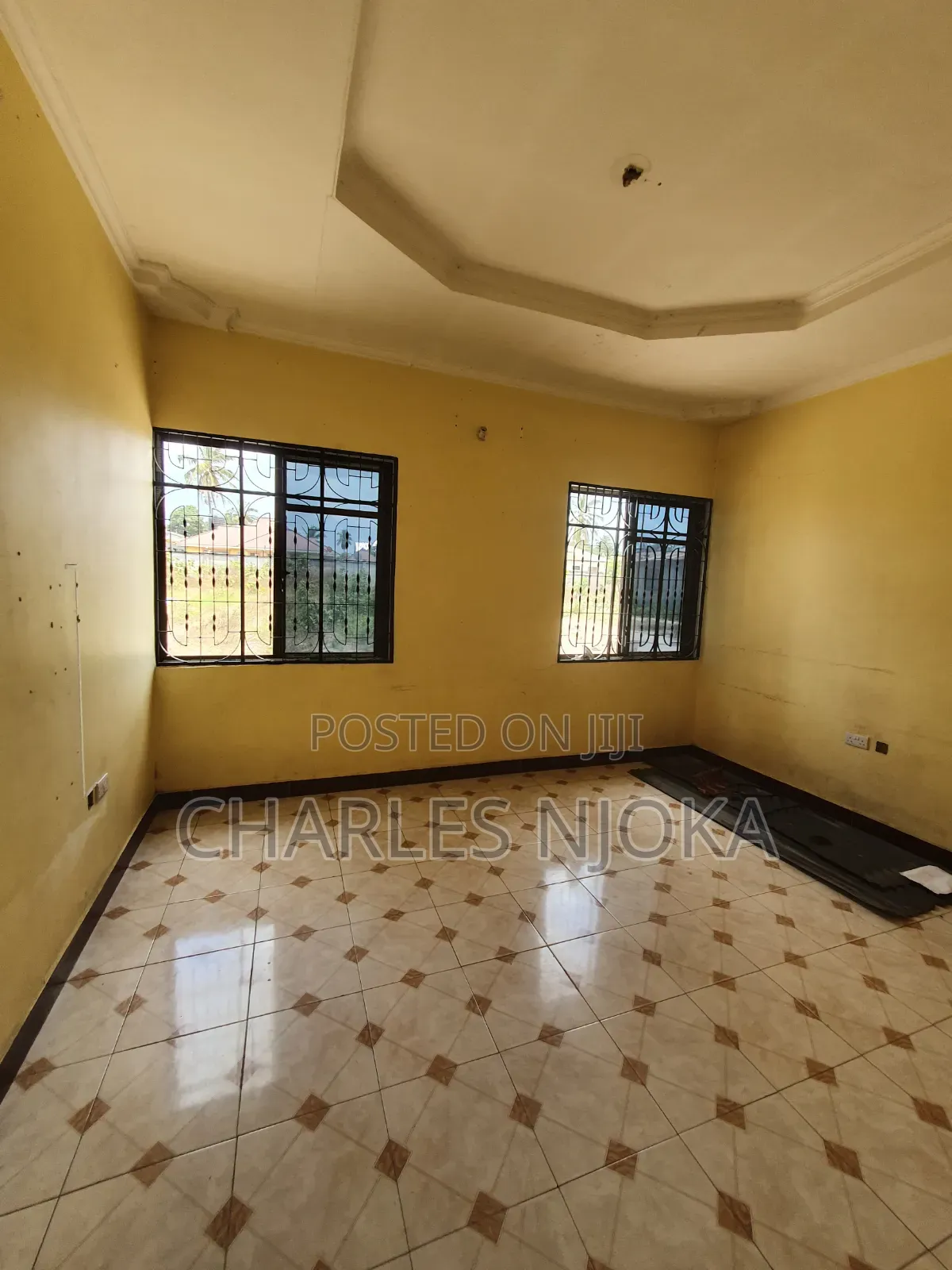 Furnished 6bdrm House in Halisi, Ukonga for sale