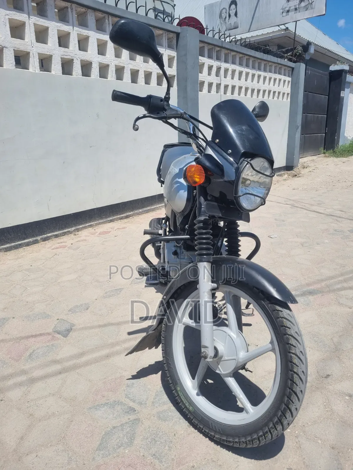 Bajaj Boxer 125 2023 Black