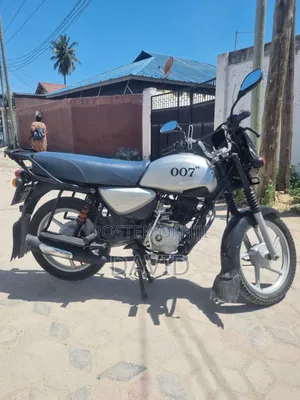 Bajaj Boxer 125 2023 Black