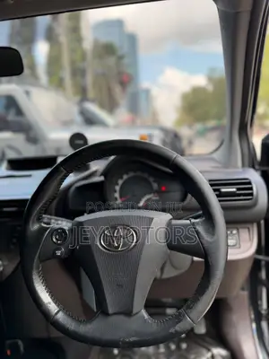 Toyota iQ 2011 Black