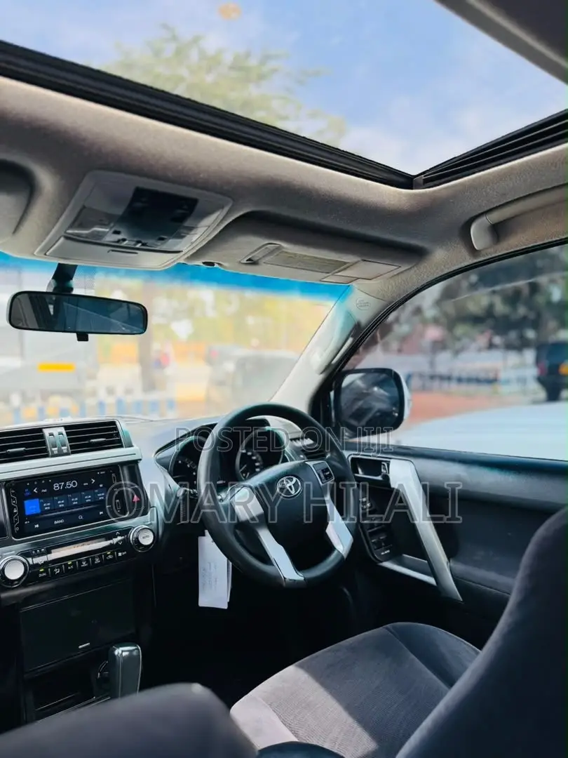 Toyota Land Cruiser Prado 2015 Pearl