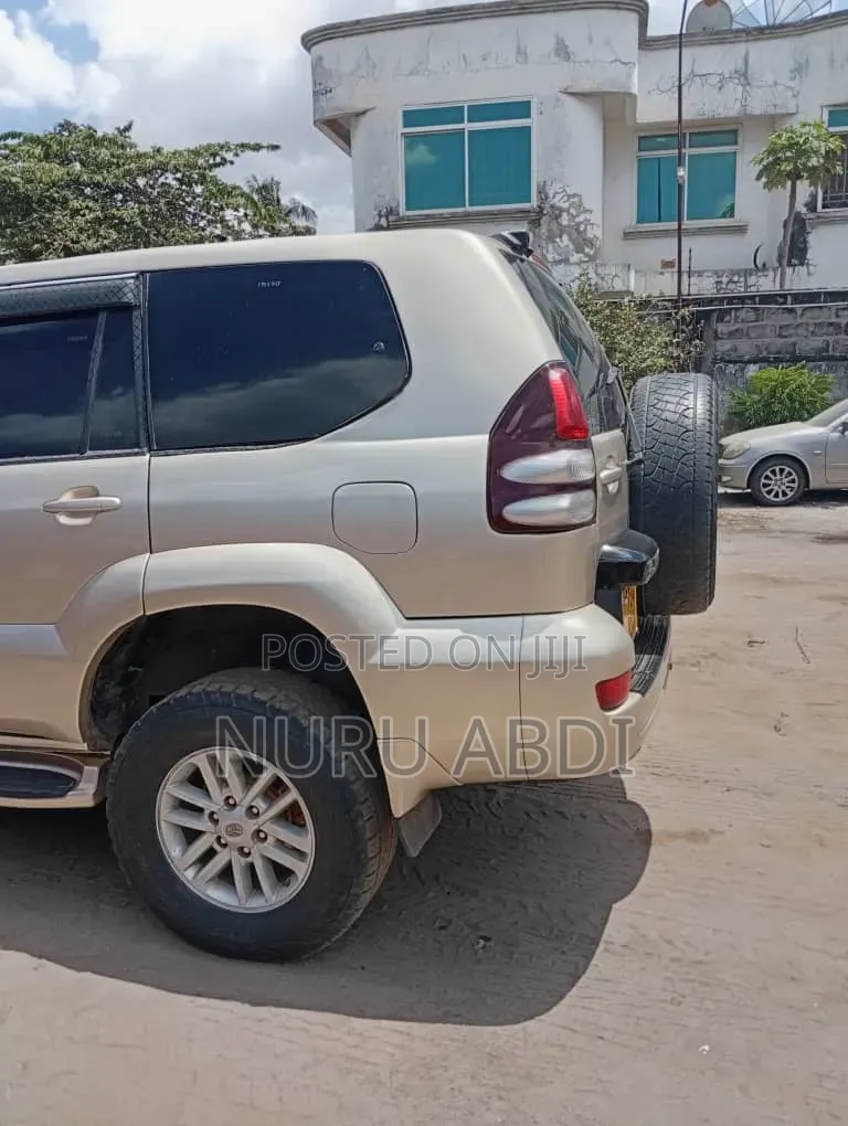 Toyota Land Cruiser Prado 2.7 3dr 2004 Silver