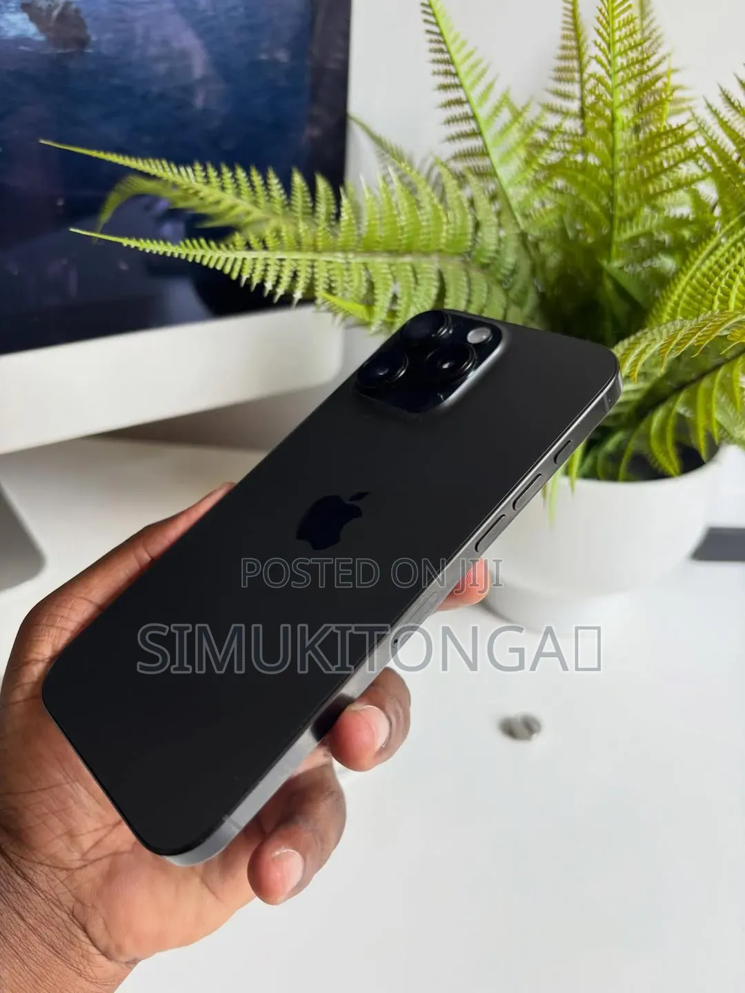New Apple iPhone 16 Pro Max 256 GB Gray