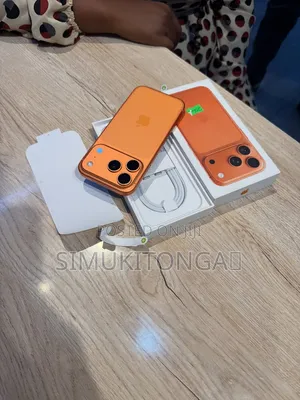 New Apple iPhone 17 Pro Max 256 GB Orange