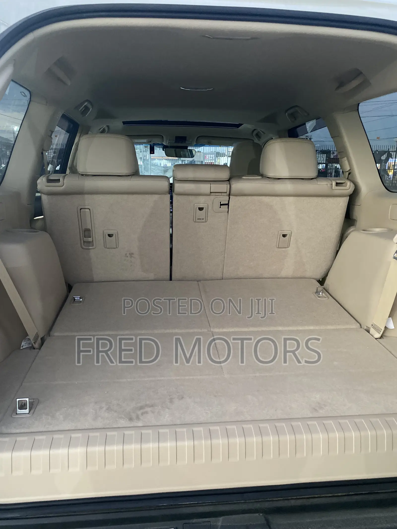 Toyota Land Cruiser Prado 2022 White