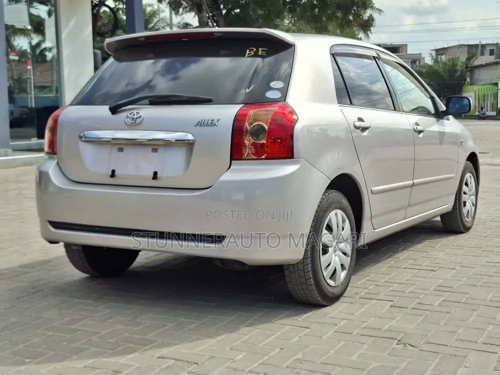 Toyota Allex 2005 Silver